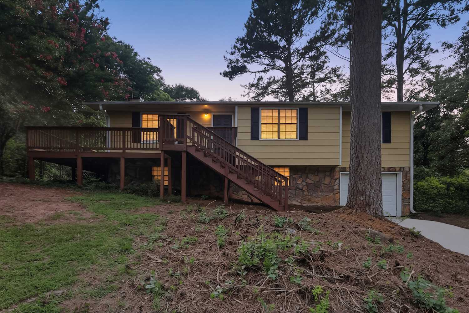 216 S Sequoya Dr photo 4