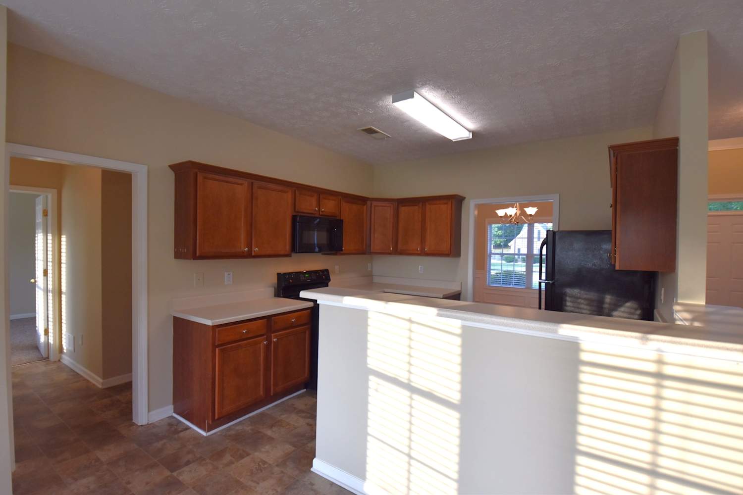 1013 Crown Landing Pkwy photo 3