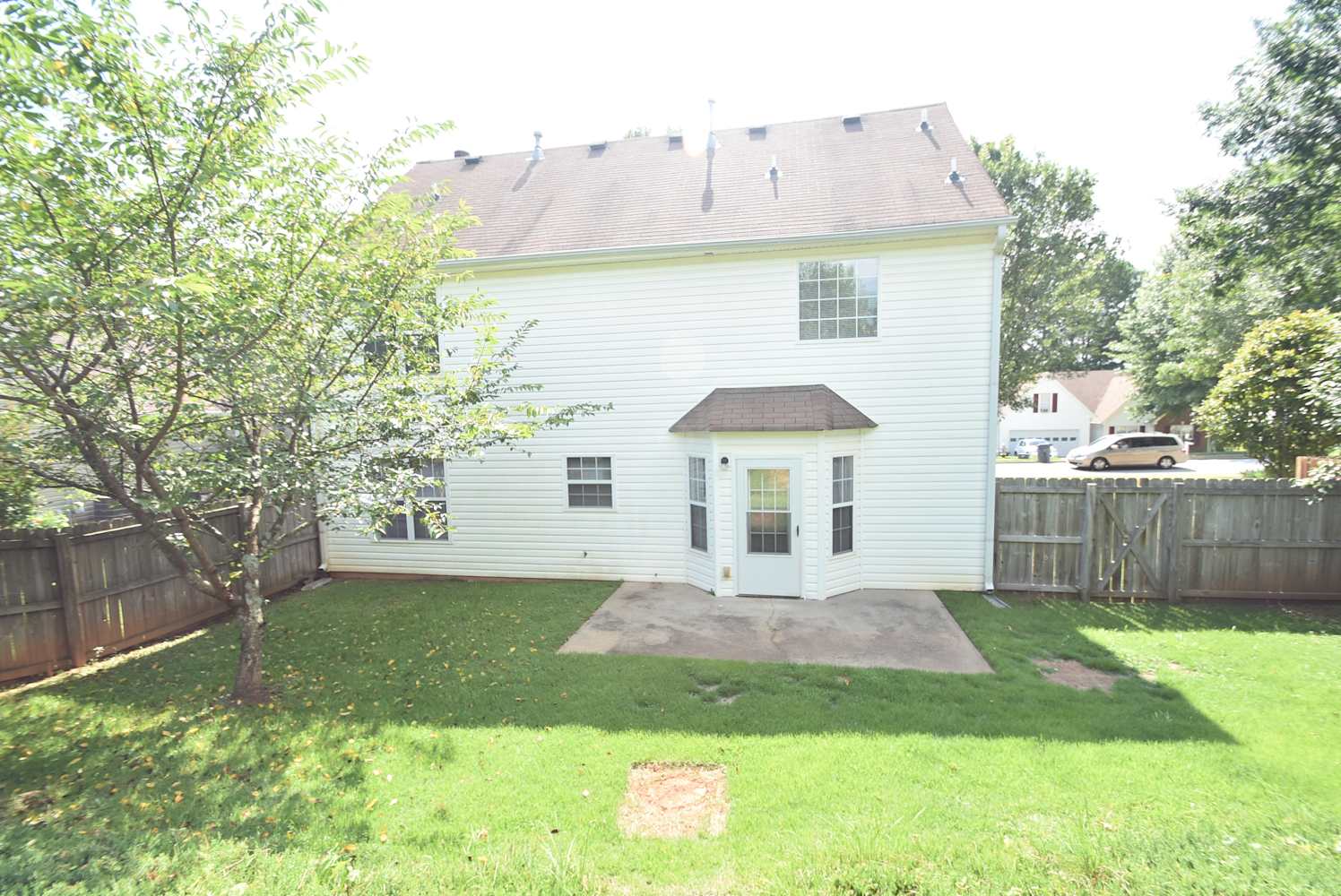 1533 Hayden Mill Way photo 3