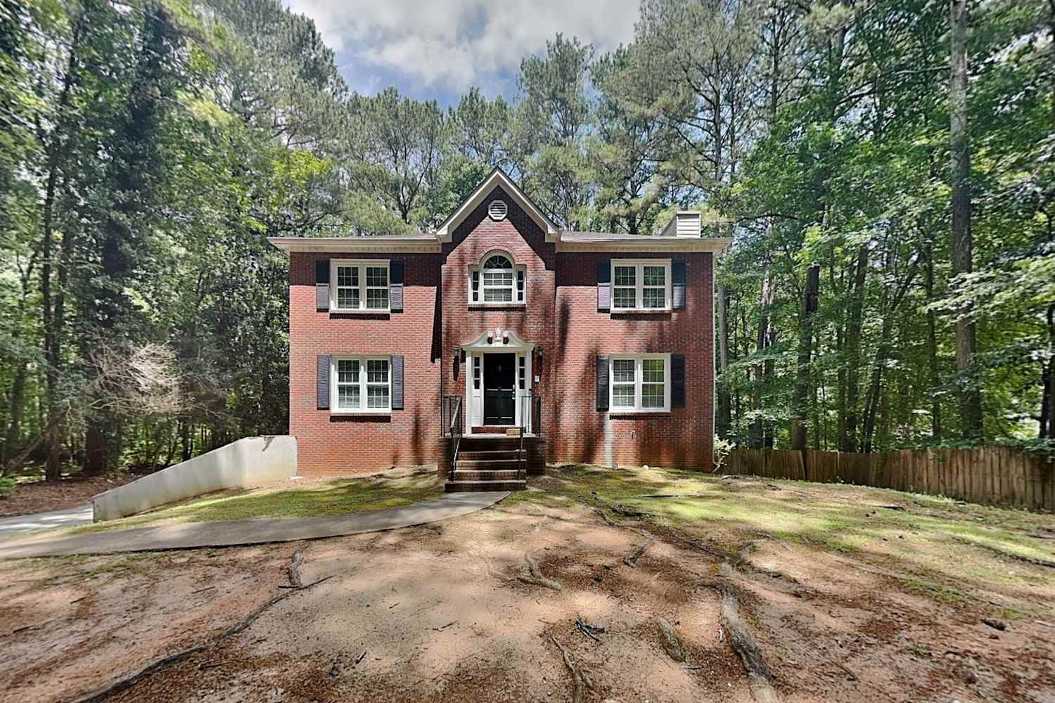 110 Woodsong Dr photo 2
