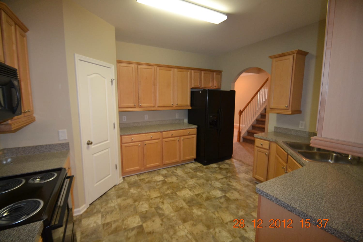 2570 Arnold Mill Rd photo 4