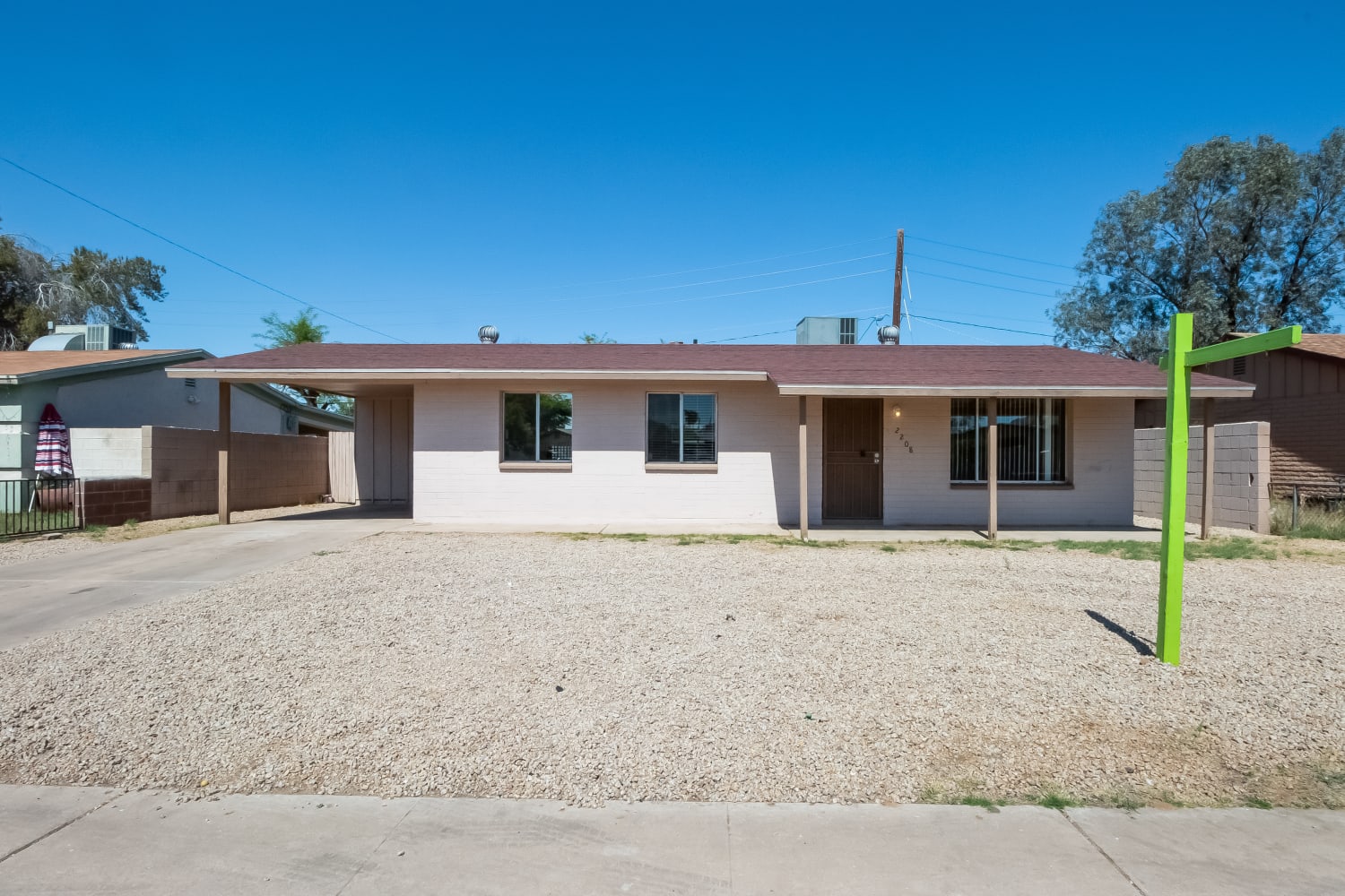 2208 N 48th Dr photo 2