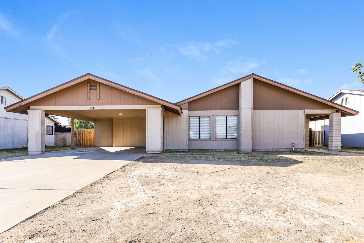 7724 W Pierson St Phoenix, AZ 85033 photo 2
