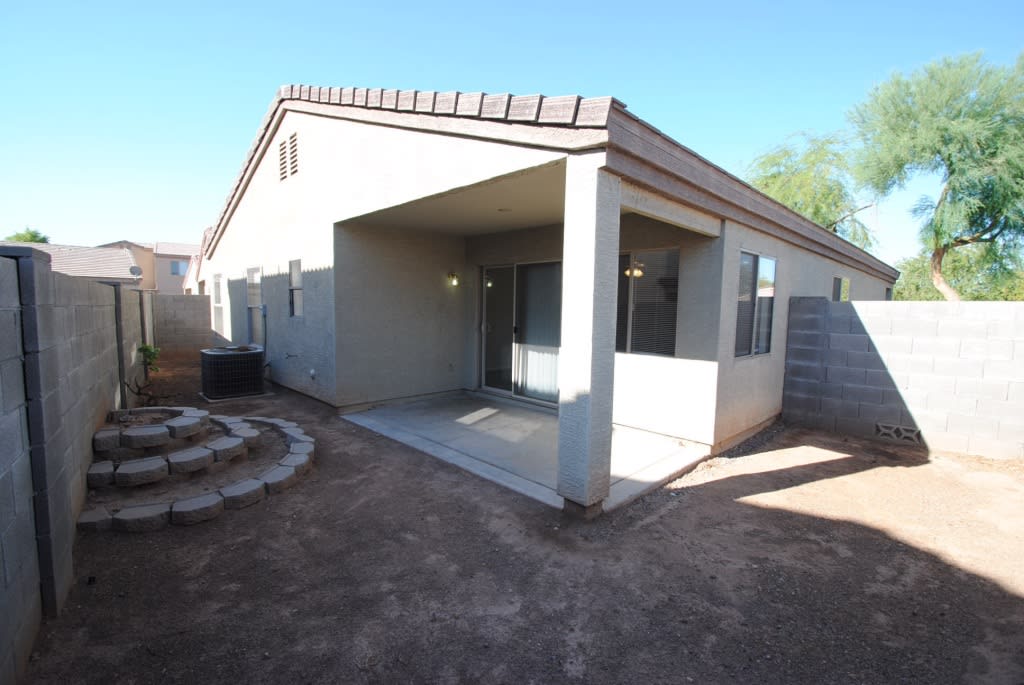 2419 S 84th Gln photo 4
