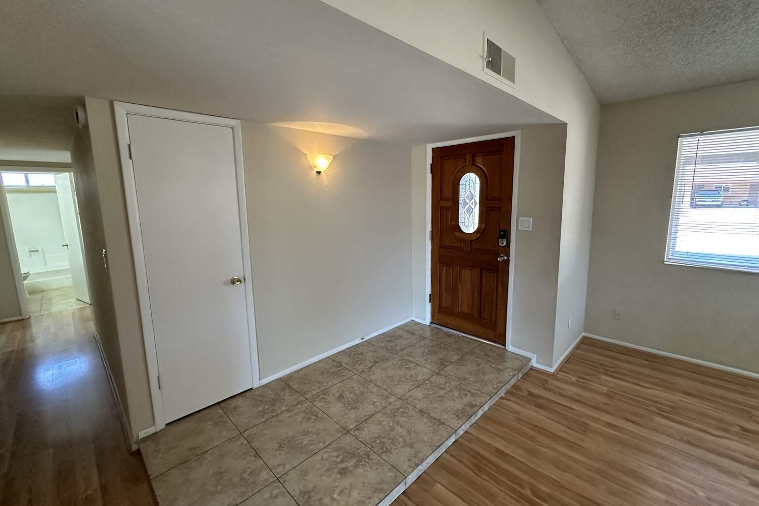 1643 W Muriel Dr Phoenix, AZ 85023 photo 5