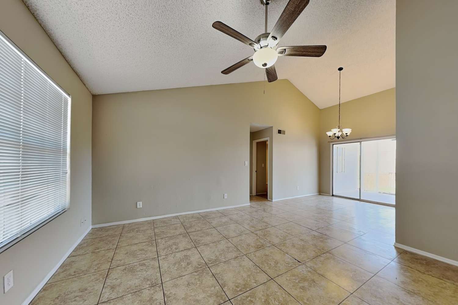 1102 E Utopia Rd Phoenix, AZ 85024 photo 5