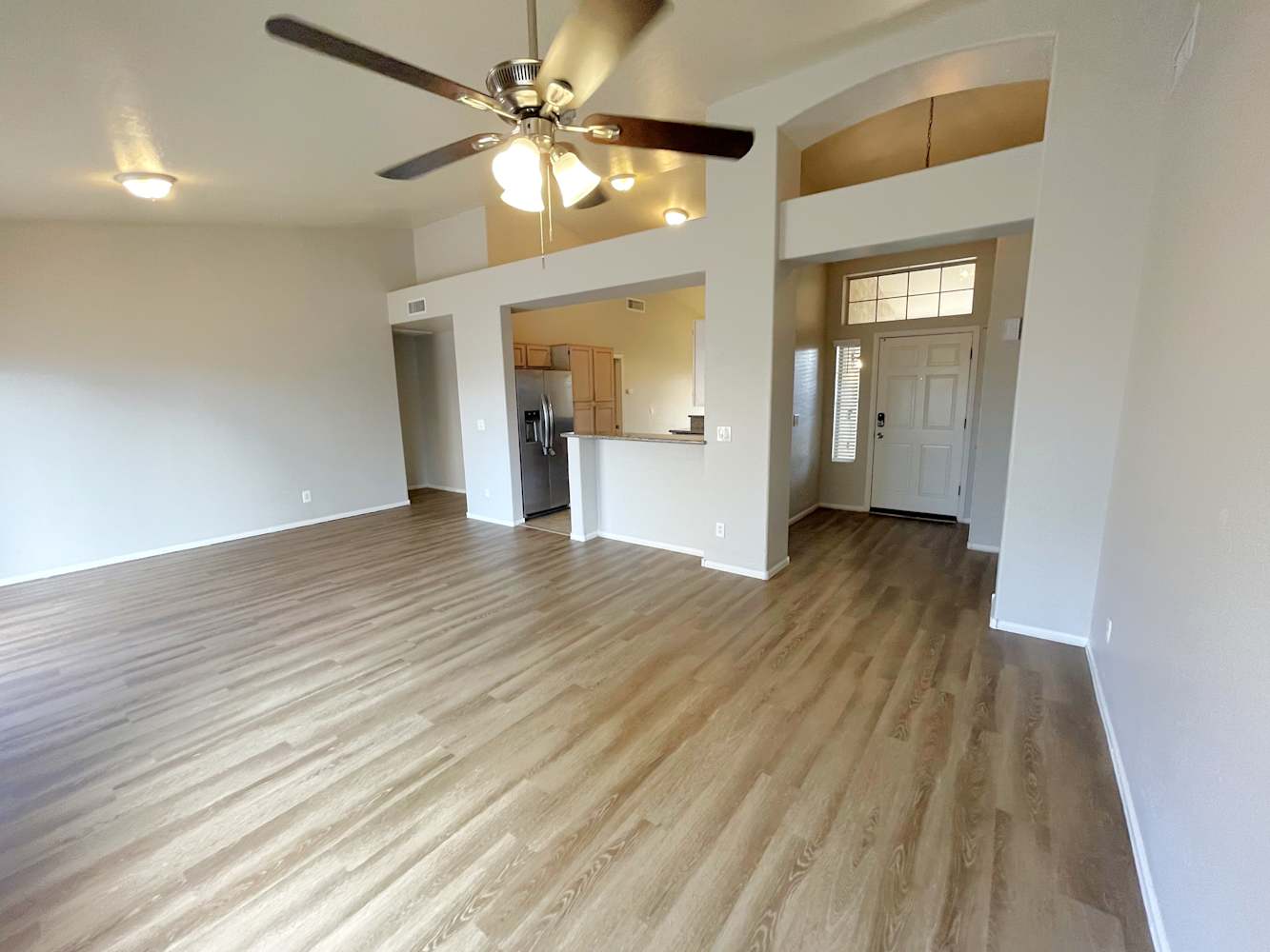 11634 W Clover Way Avondale, AZ 85392 photo 5