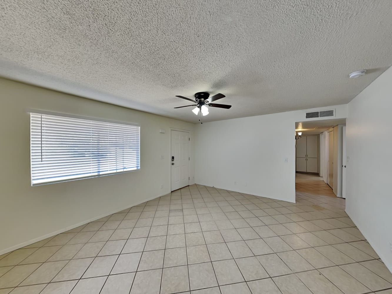 7155 E Arcadia Cir photo 3
