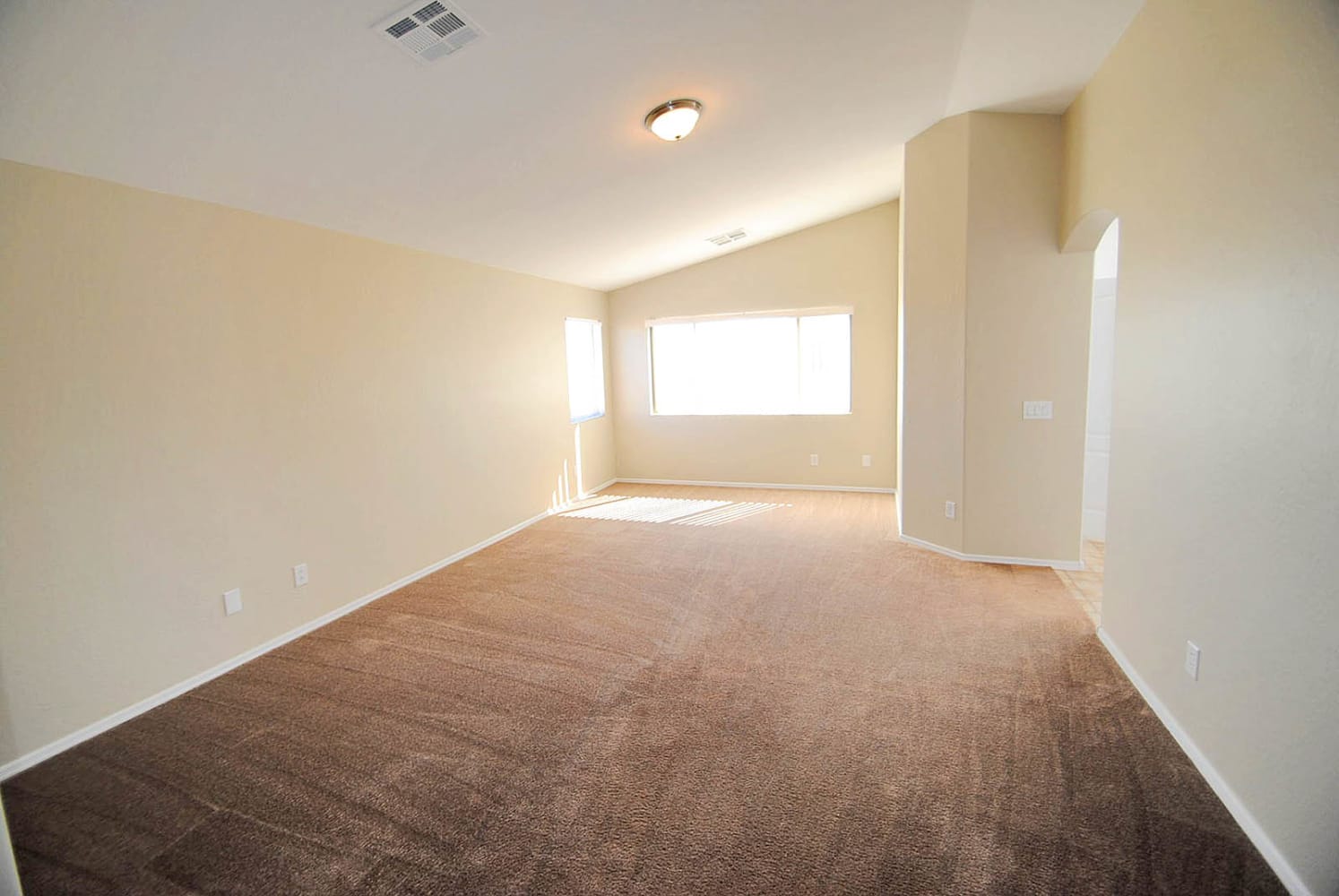 15439 W Cottonwood Cir photo 2