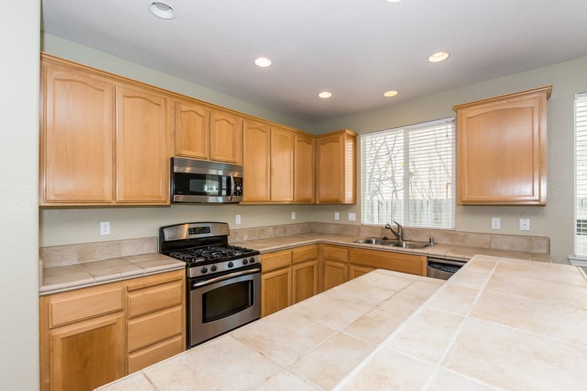 2041 Waterville Dr photo 5