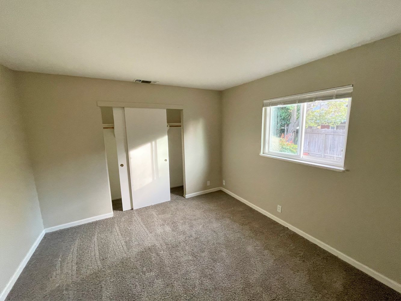 5910 Denver Dr photo 5