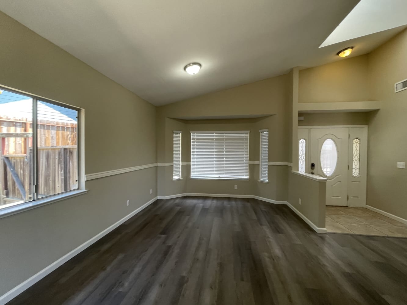 420 Hannigan Way photo 5