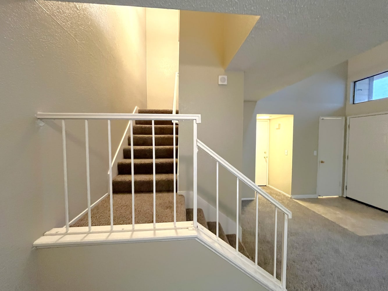 2250 Sandcastle Way photo 3