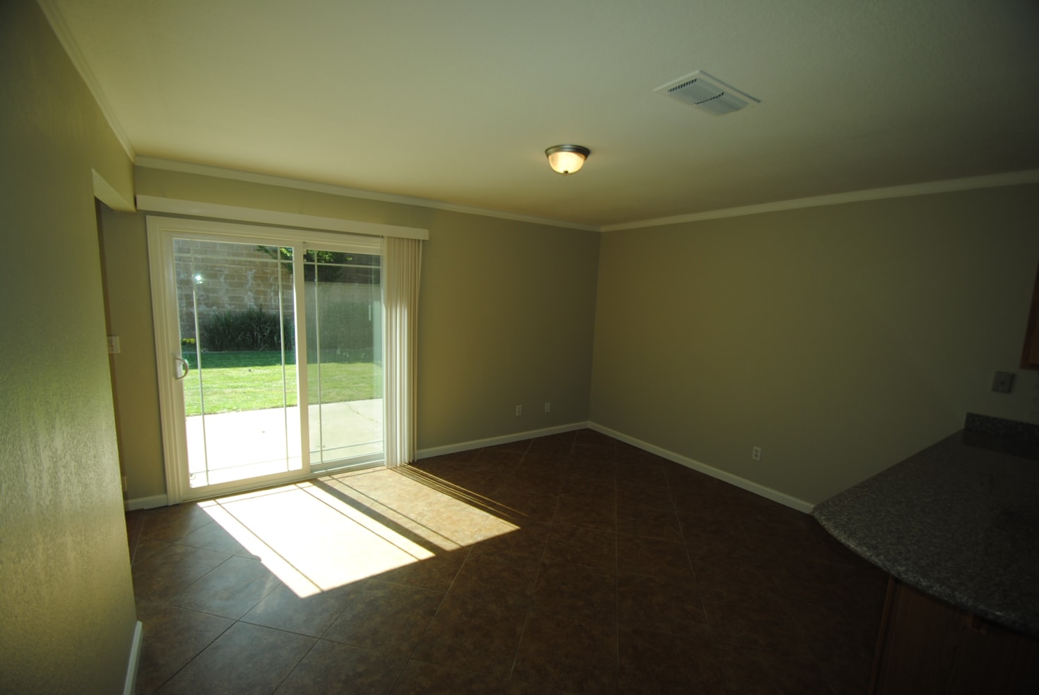 5012 Yancy Ct photo 3