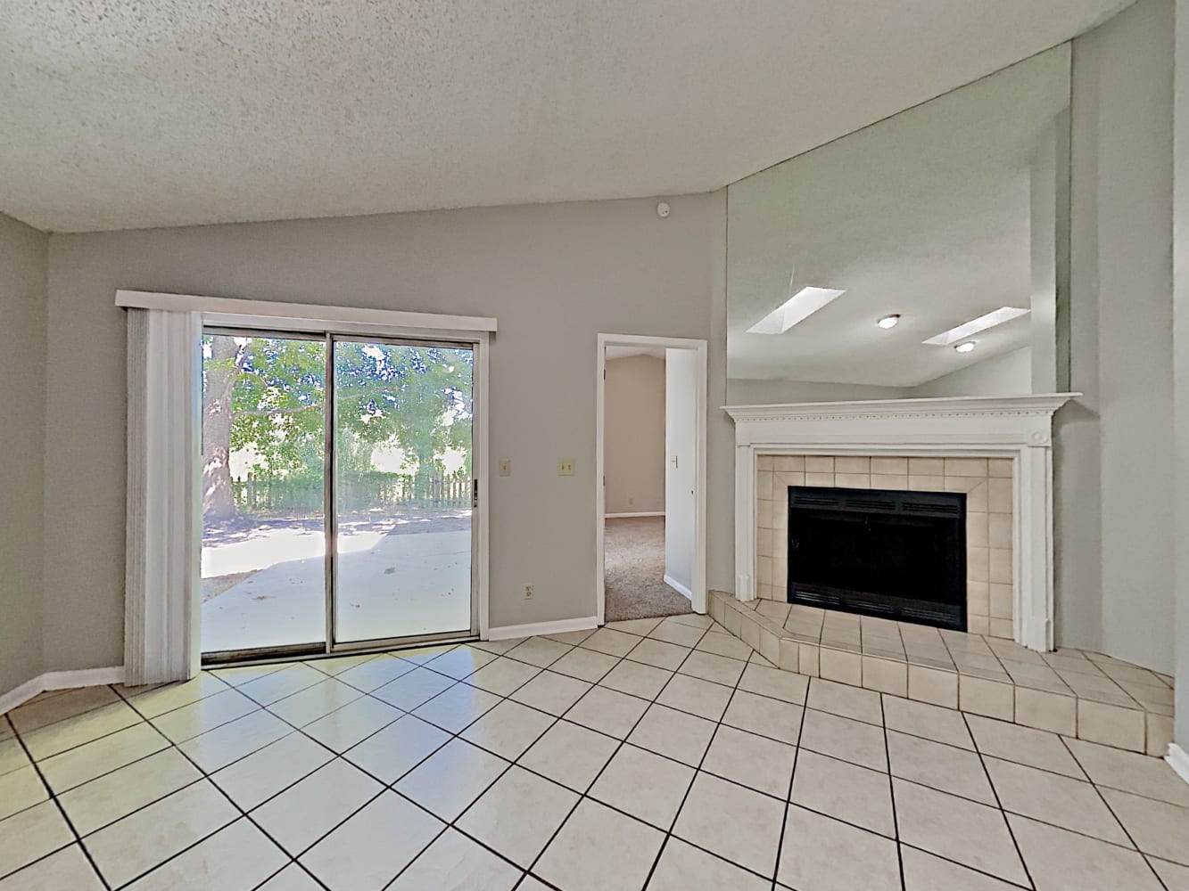 385 Filmore Dr photo 5