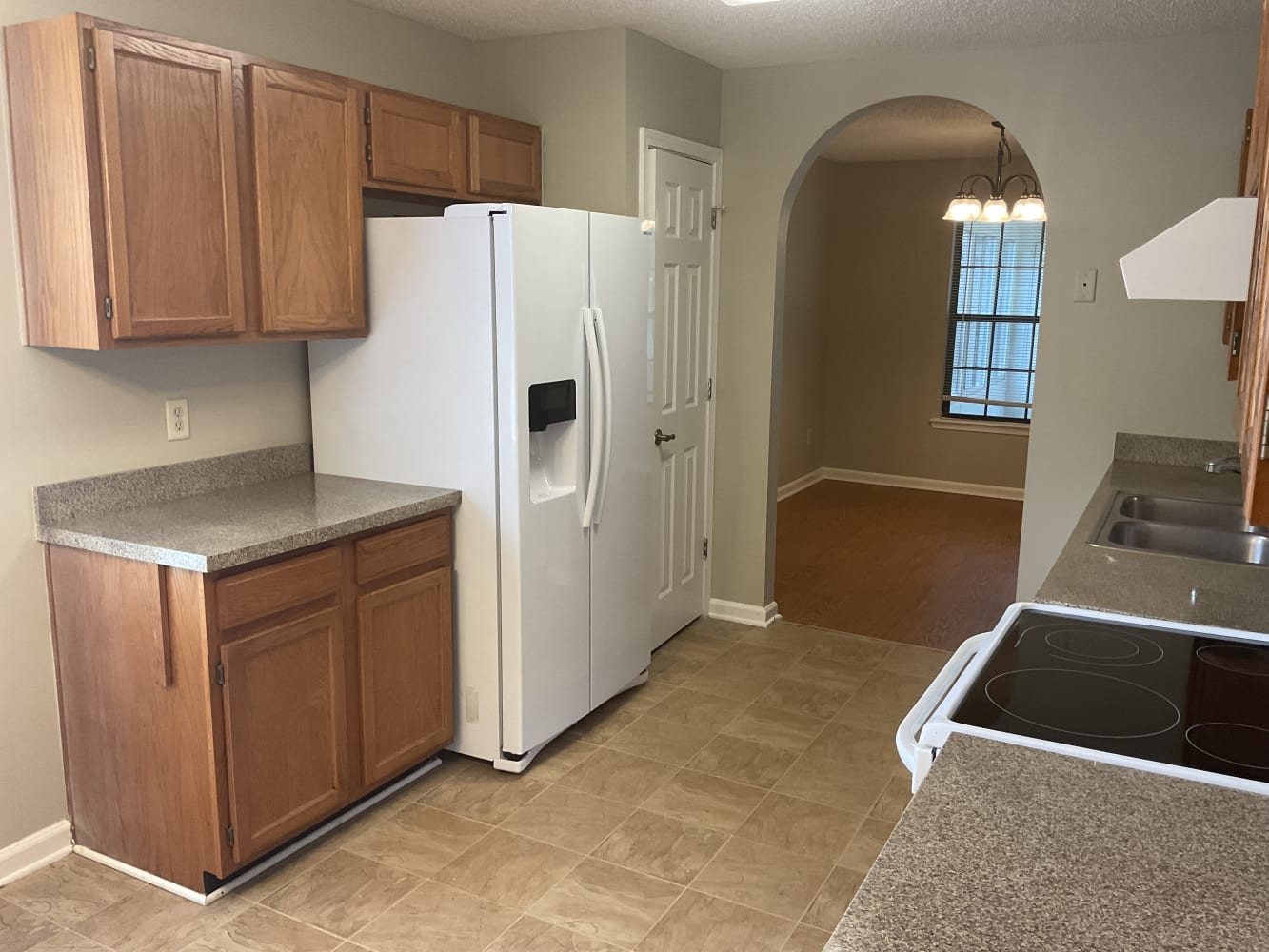 7926 Campbell Town Ct photo 5