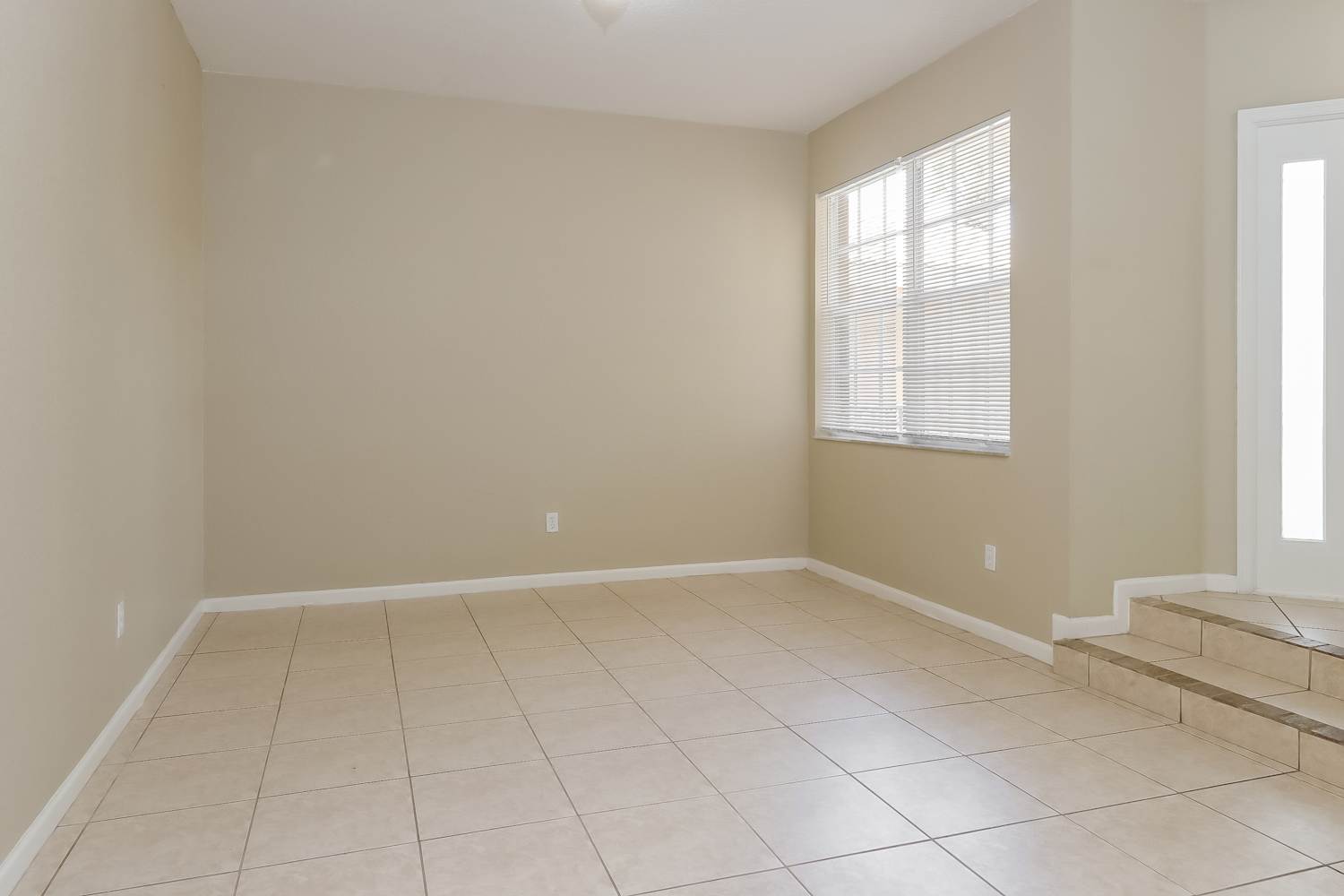 5436 Sealine Blvd photo 5