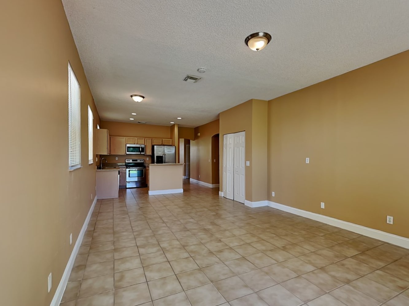 2266 SW 135th Ave photo 4