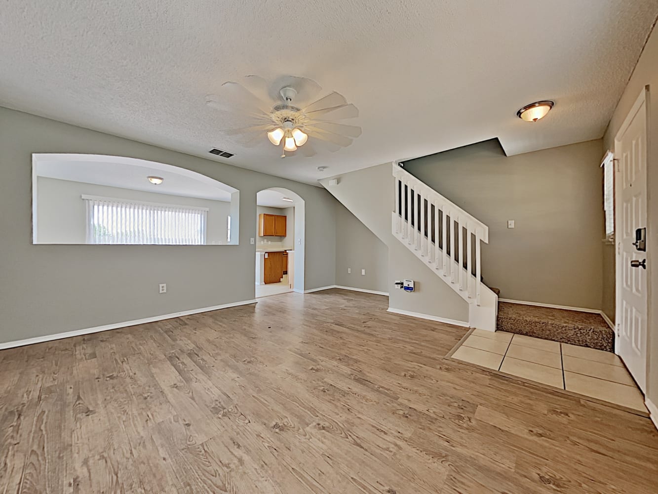 1444 Carey Glen Cir photo 4