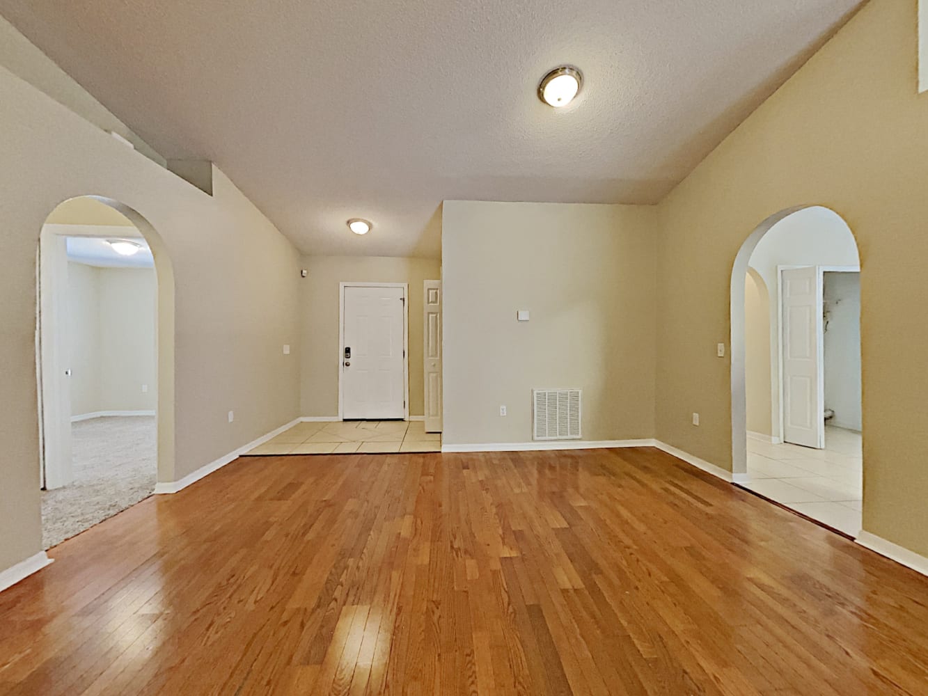 6854 Pomeroy Cir photo 4