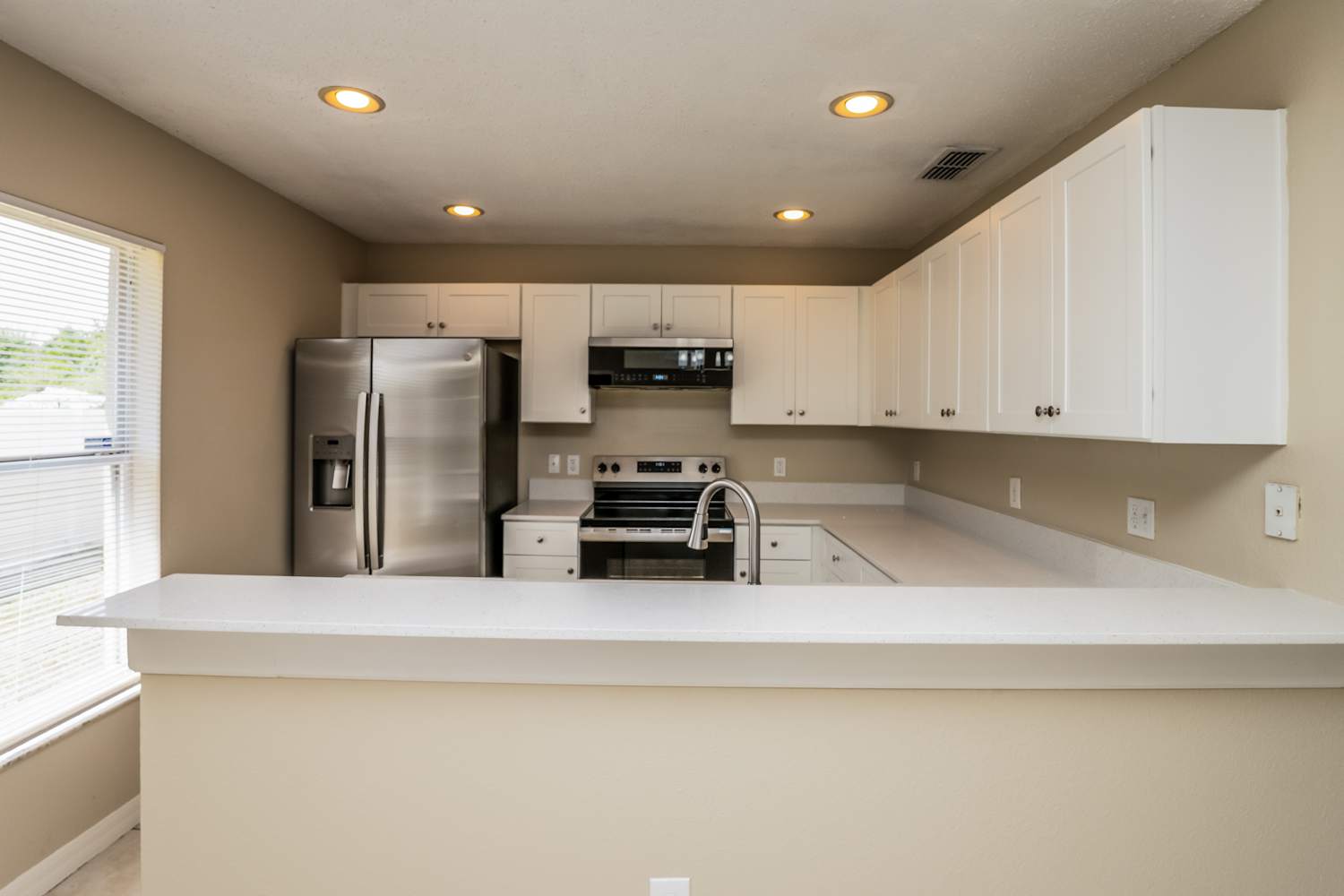 247 Southbridge Cir photo 5