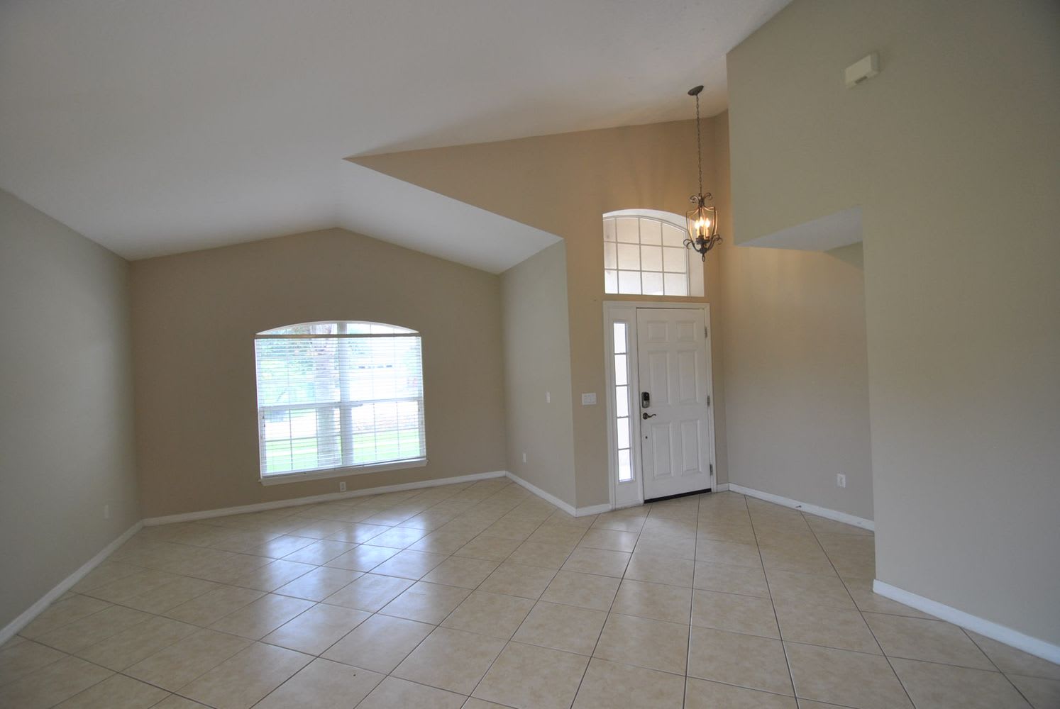 4433 Spring Blossom Dr photo 2