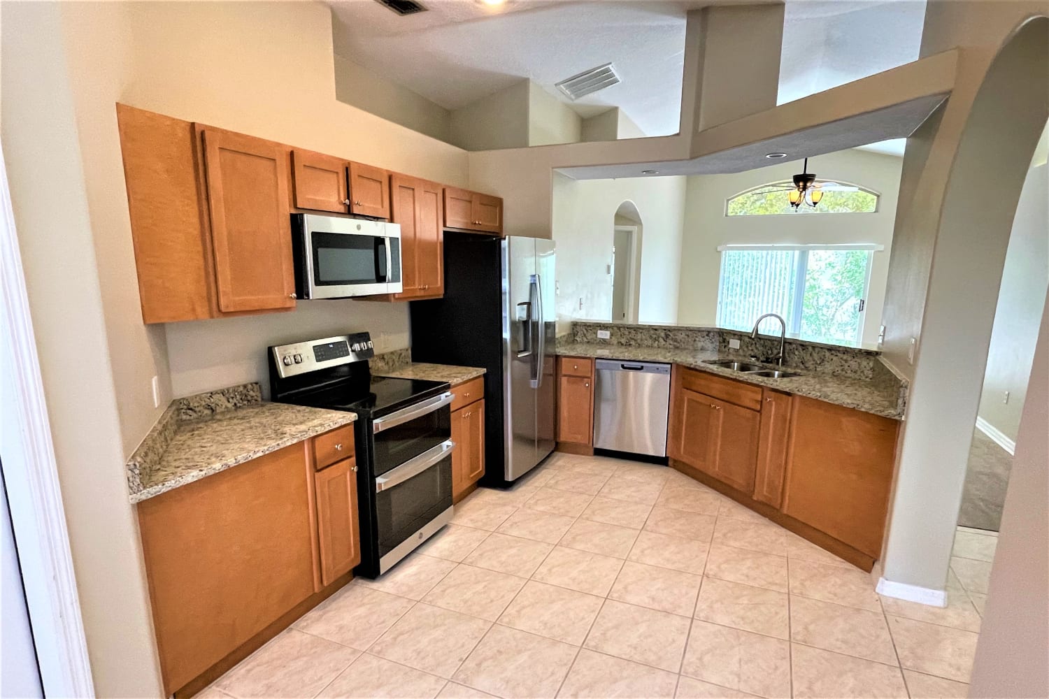 1434 Villa Hill Ct photo 3
