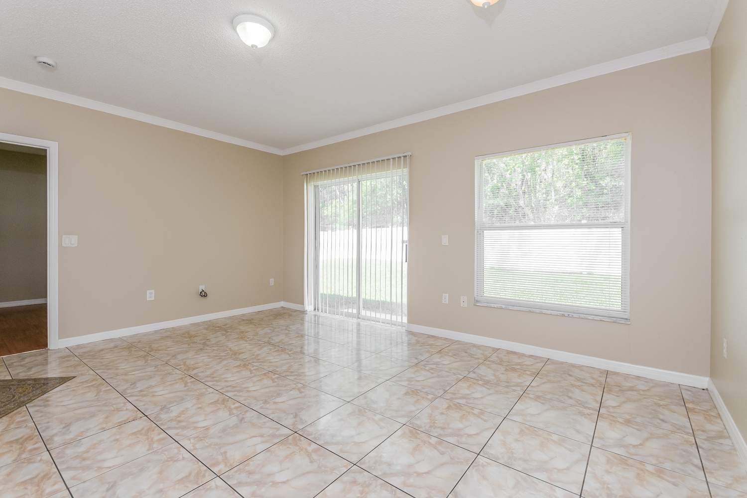 831 Del Prado Dr photo 5