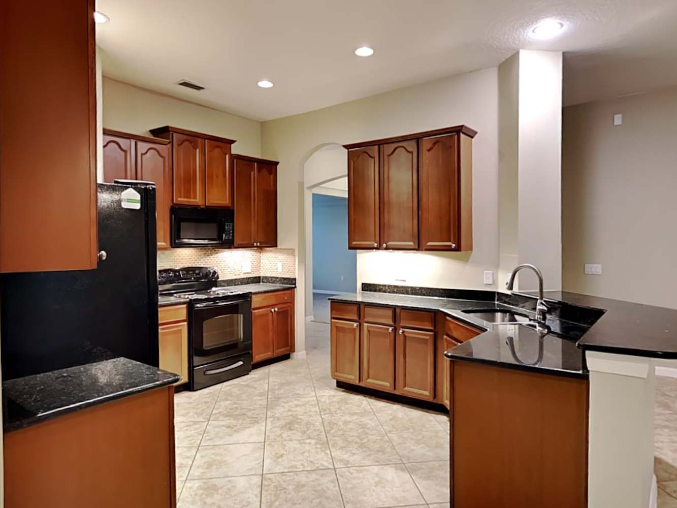 500 Doverton Ln photo 5