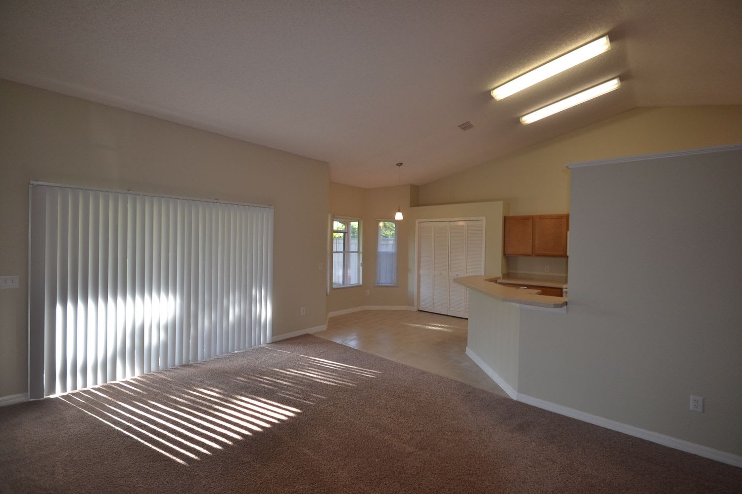 12535 Newfield Dr photo 2