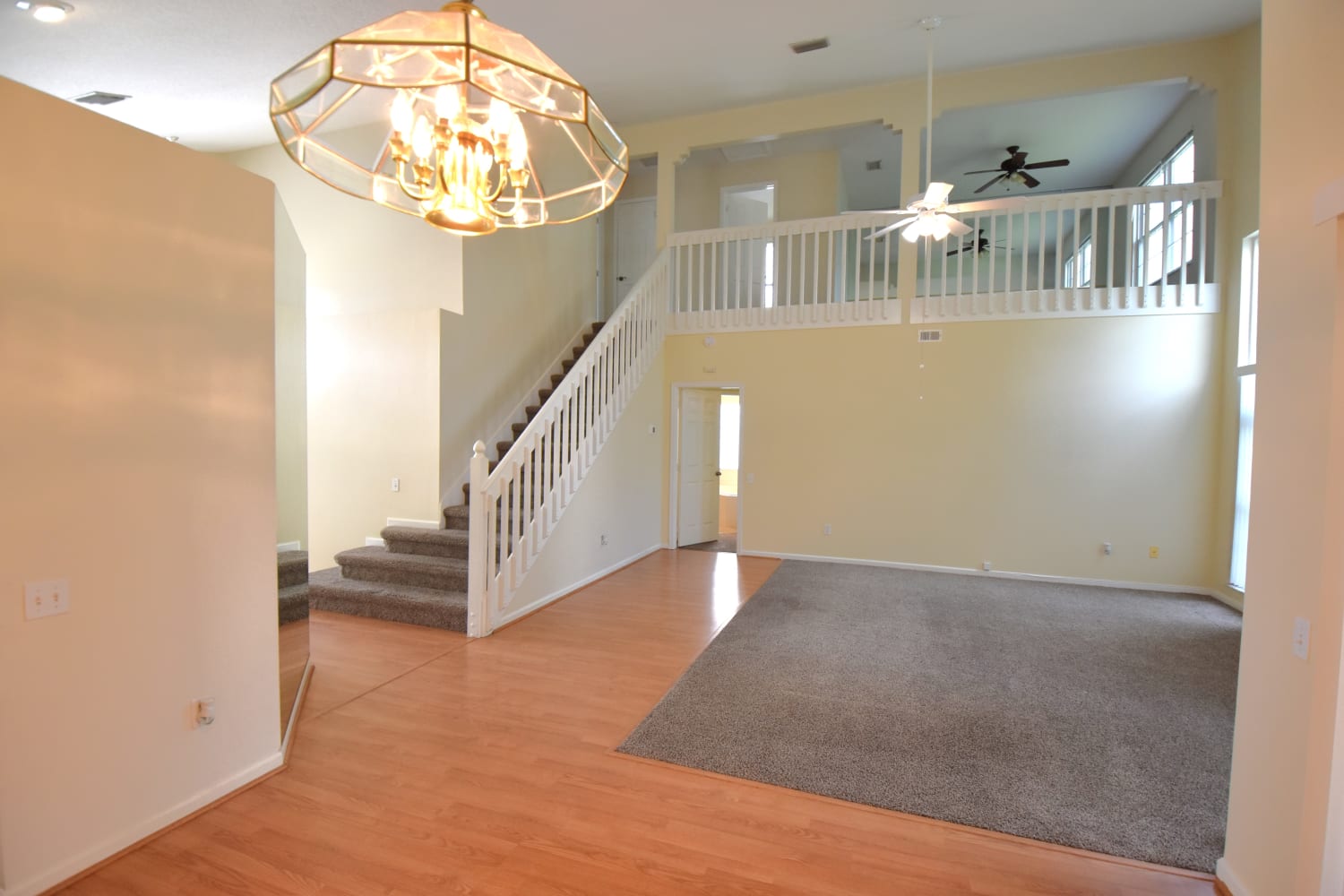 3419 Santa Monica Dr photo 3