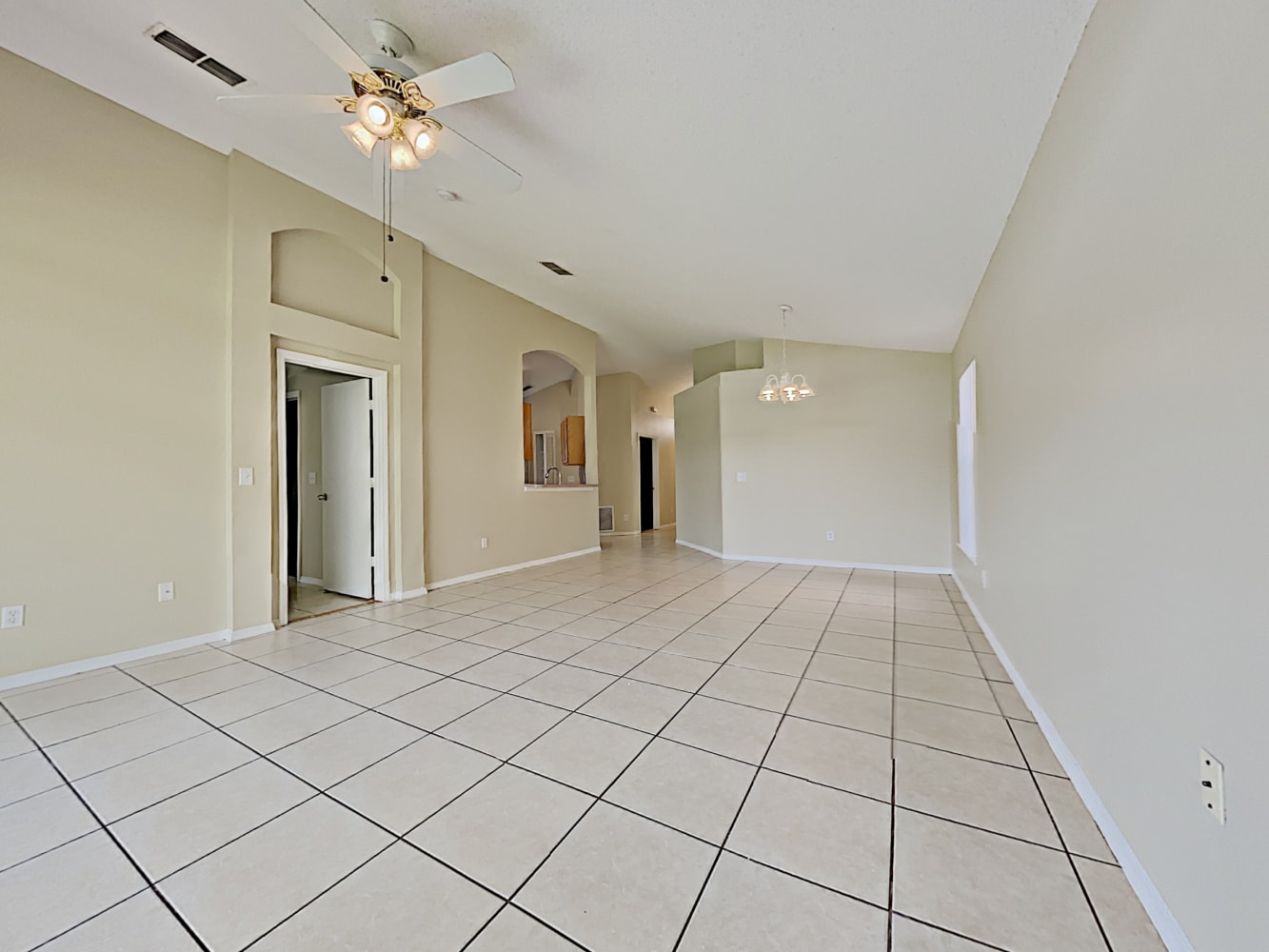 13205 Glenbarrow Ct photo 3