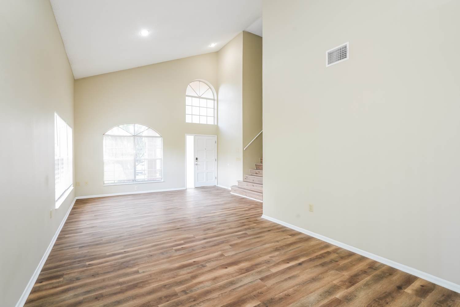 12006 W Pond Way photo 5