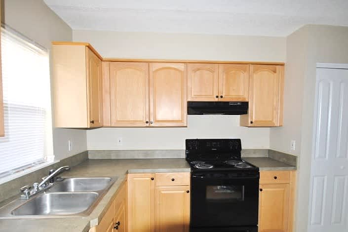704 Bogie Ct photo 4