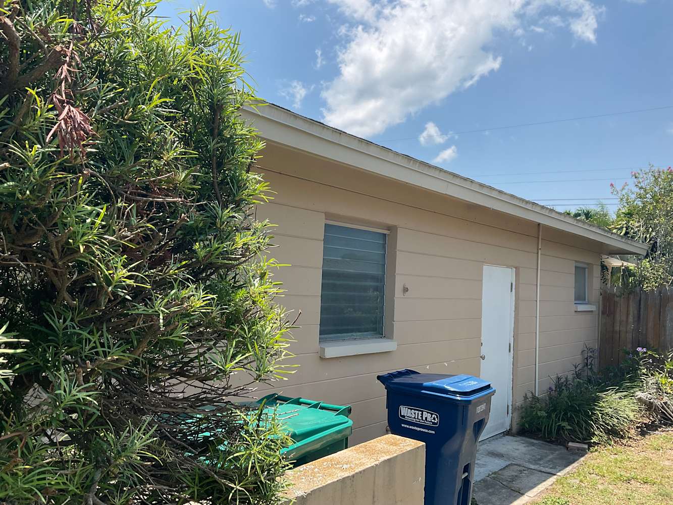 8924 110th Ln photo 2