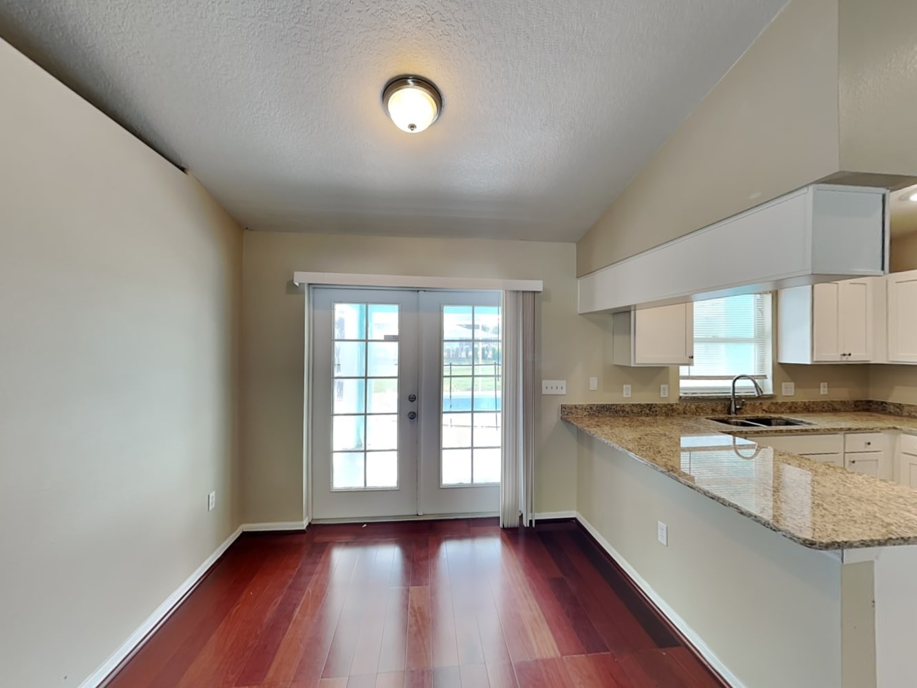 7539 42nd Ct E photo 4
