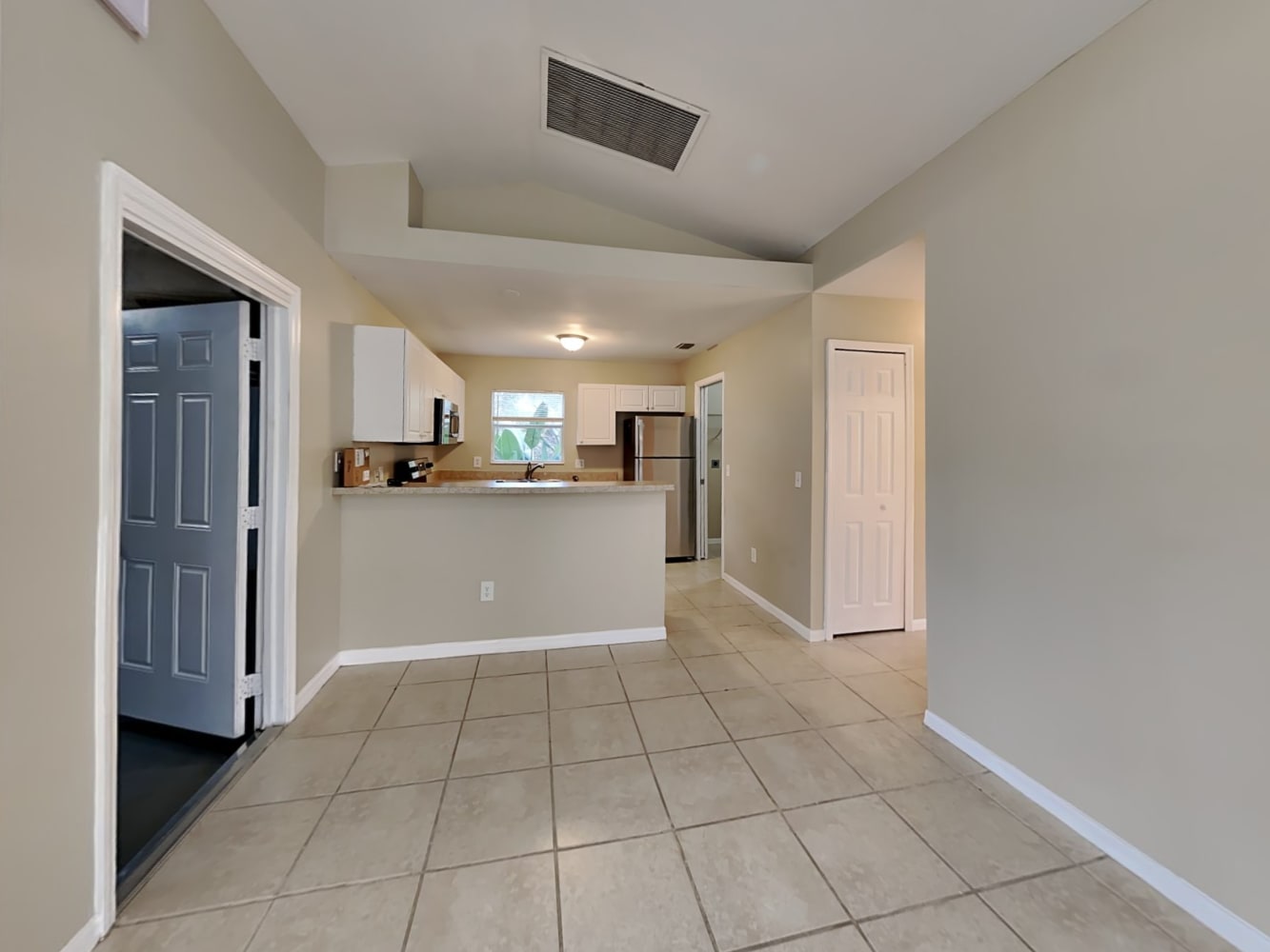 1524 Nicollett Ave photo 5