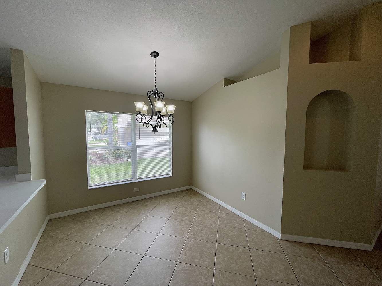 31530 Triborough Dr photo 3