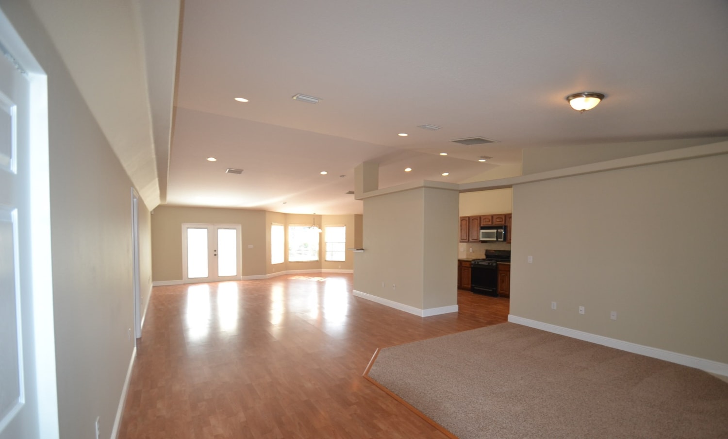2681 Shady Ave photo 2