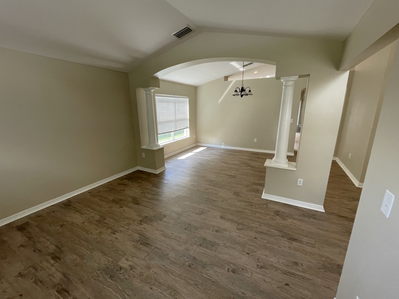 24447 Summer Wind Ct photo 3