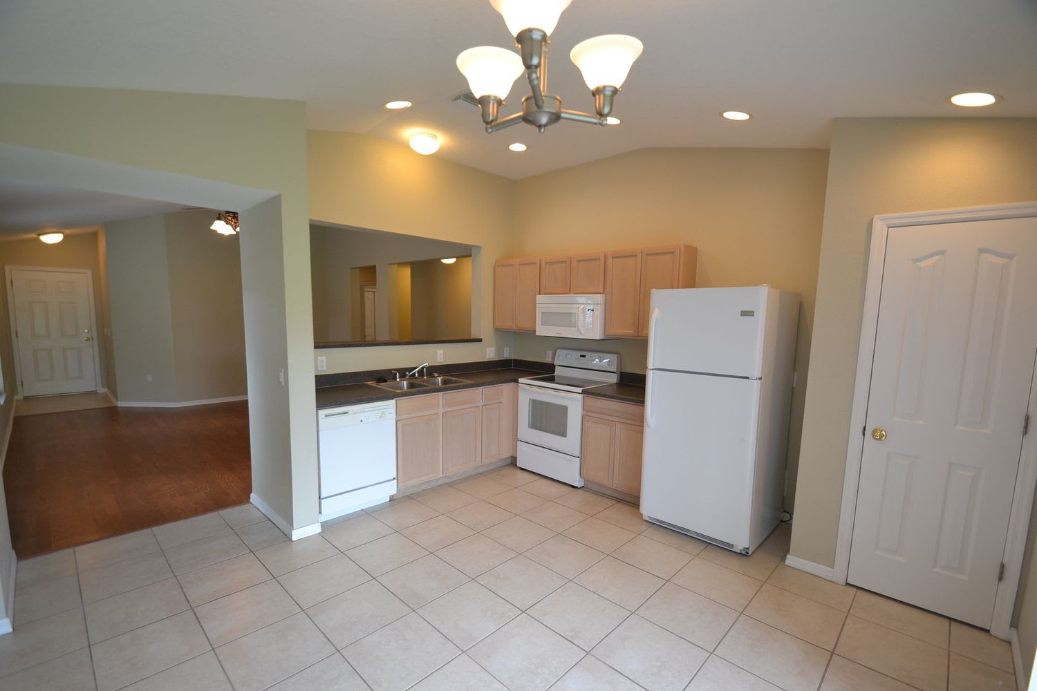 11916 Mango Groves Blvd photo 5
