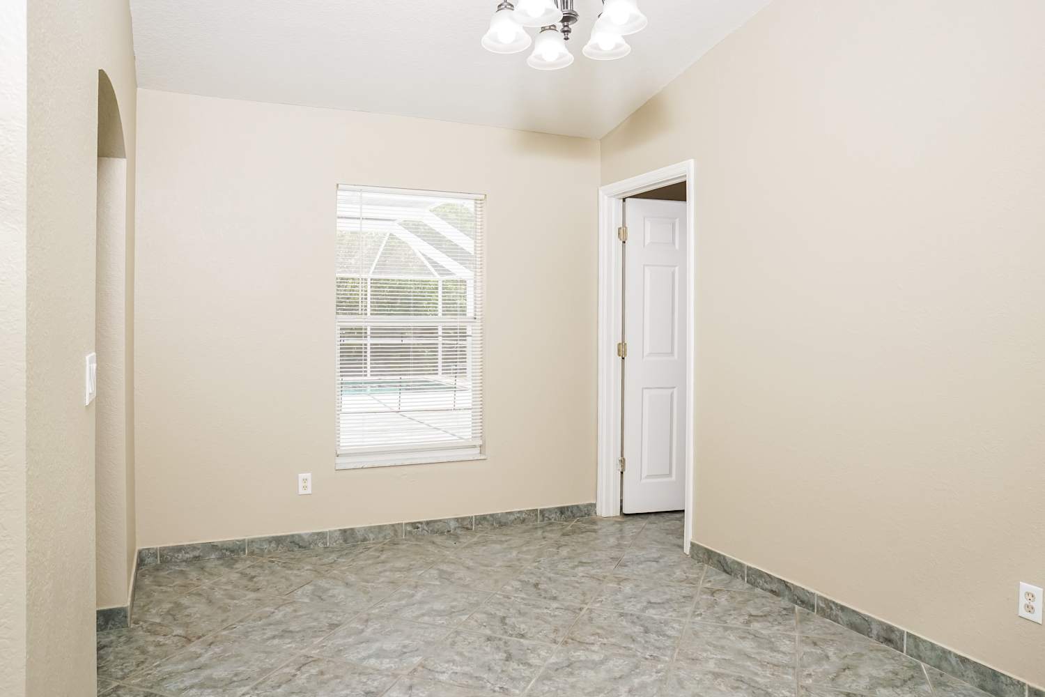 3002 Alesio Ave photo 5