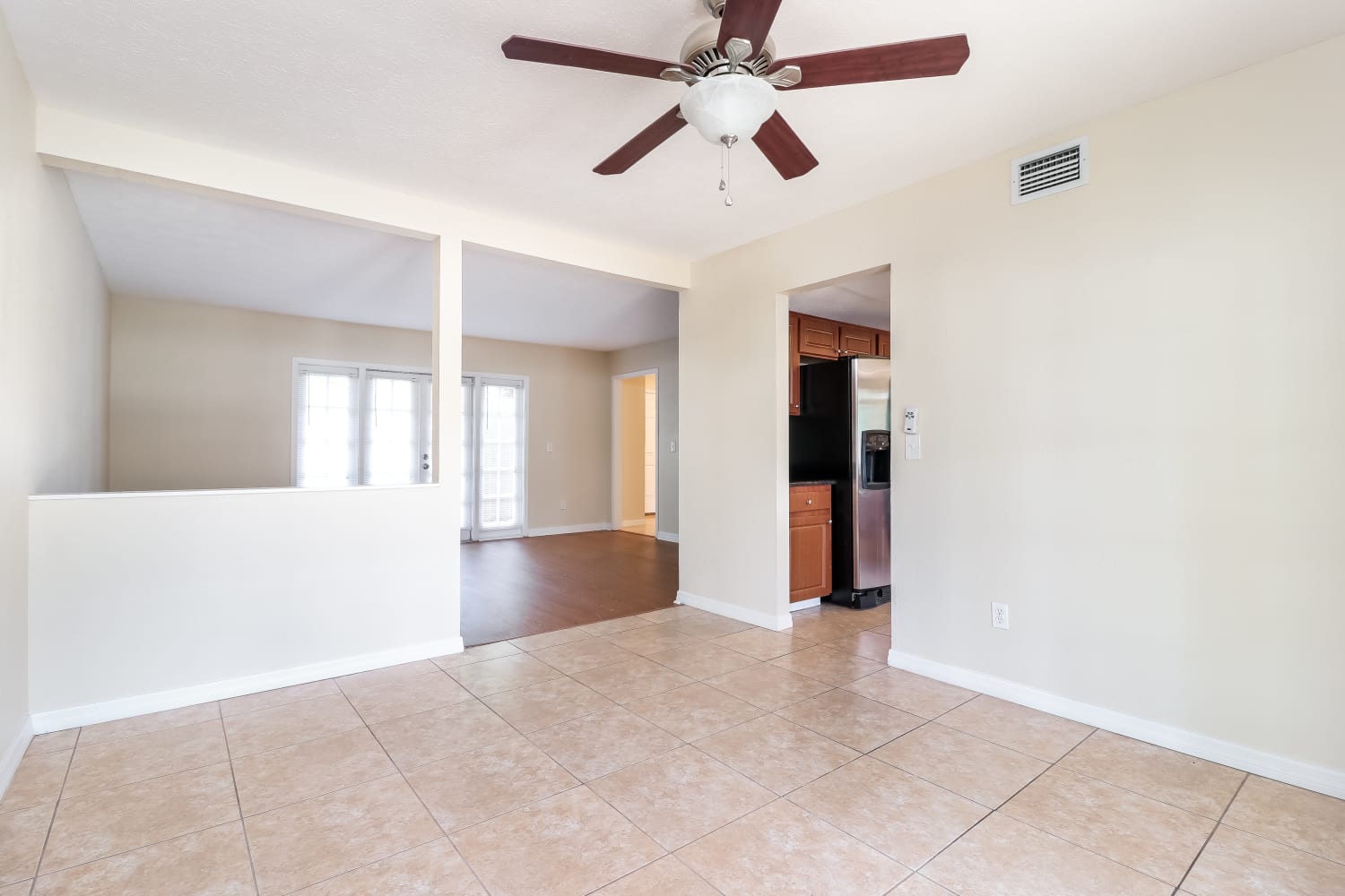 4805 Hayride Ct photo 4