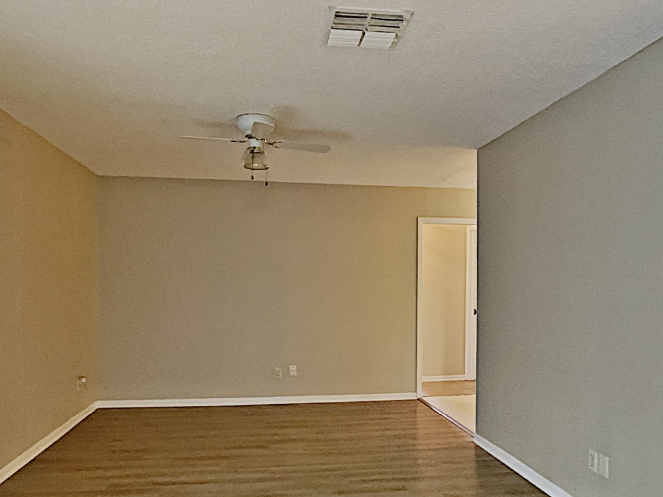 414 Tangerine Dr photo 3