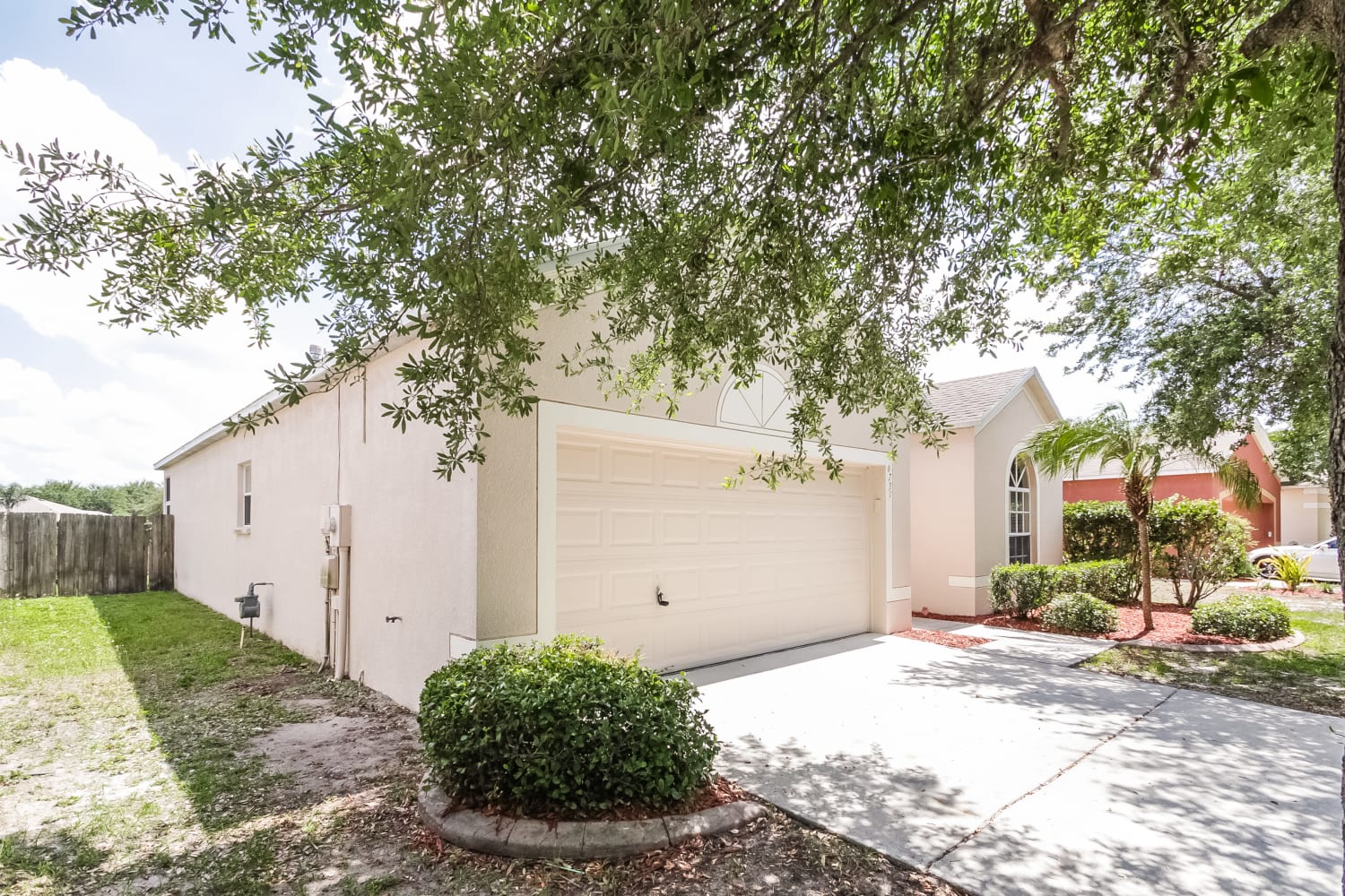 6731 Monarch Park Dr photo 3