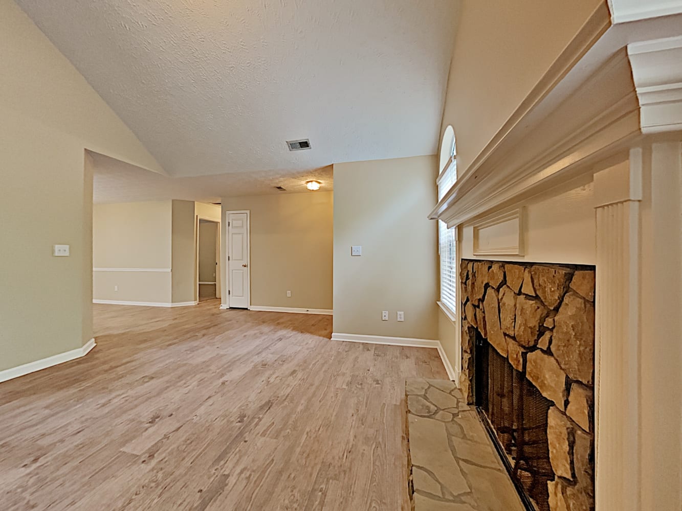 89 Sawgrass Manor Dr photo 5