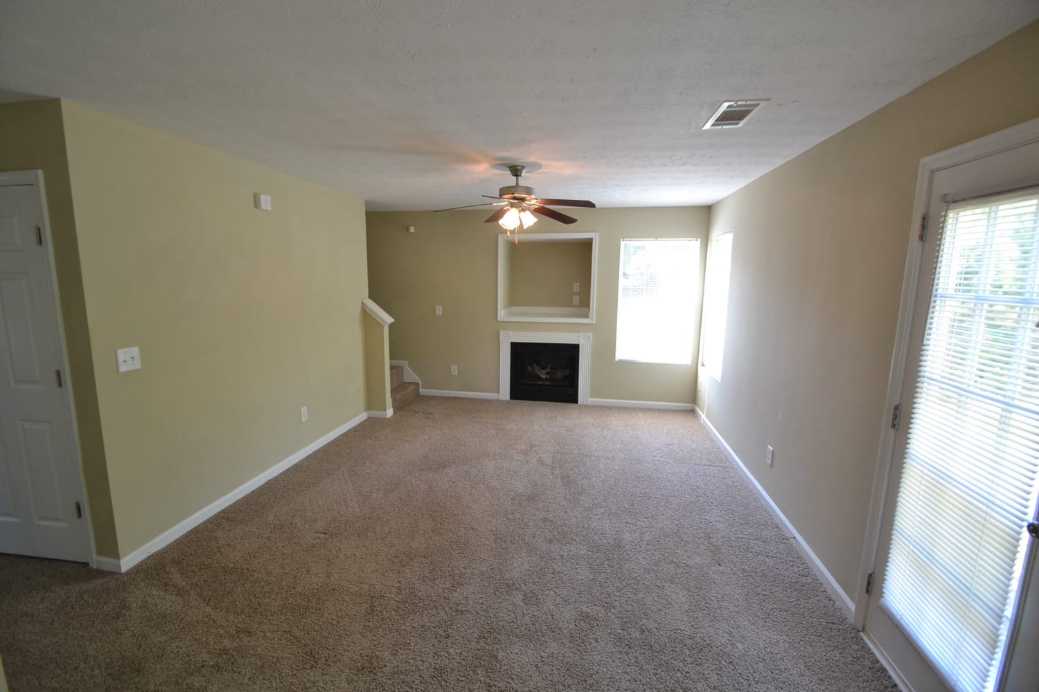 10 Patterson Way photo 2