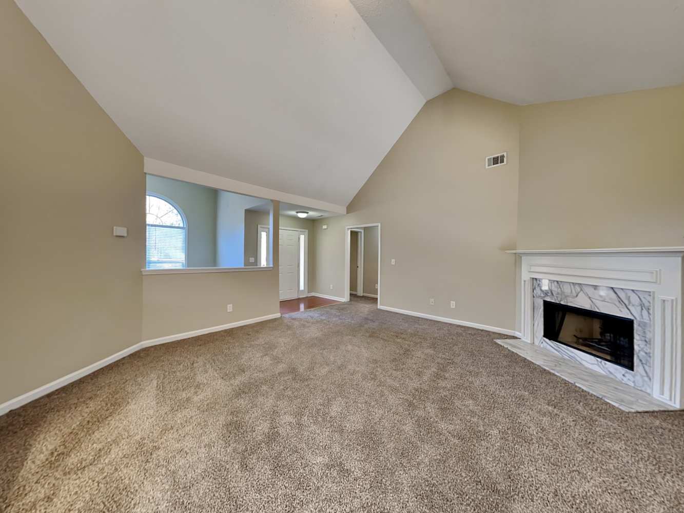 1127 Chateau Ter photo 5