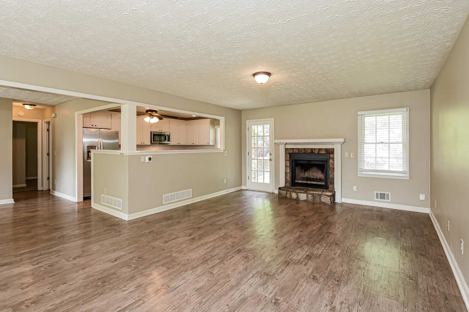 2433 Westland Way photo 4