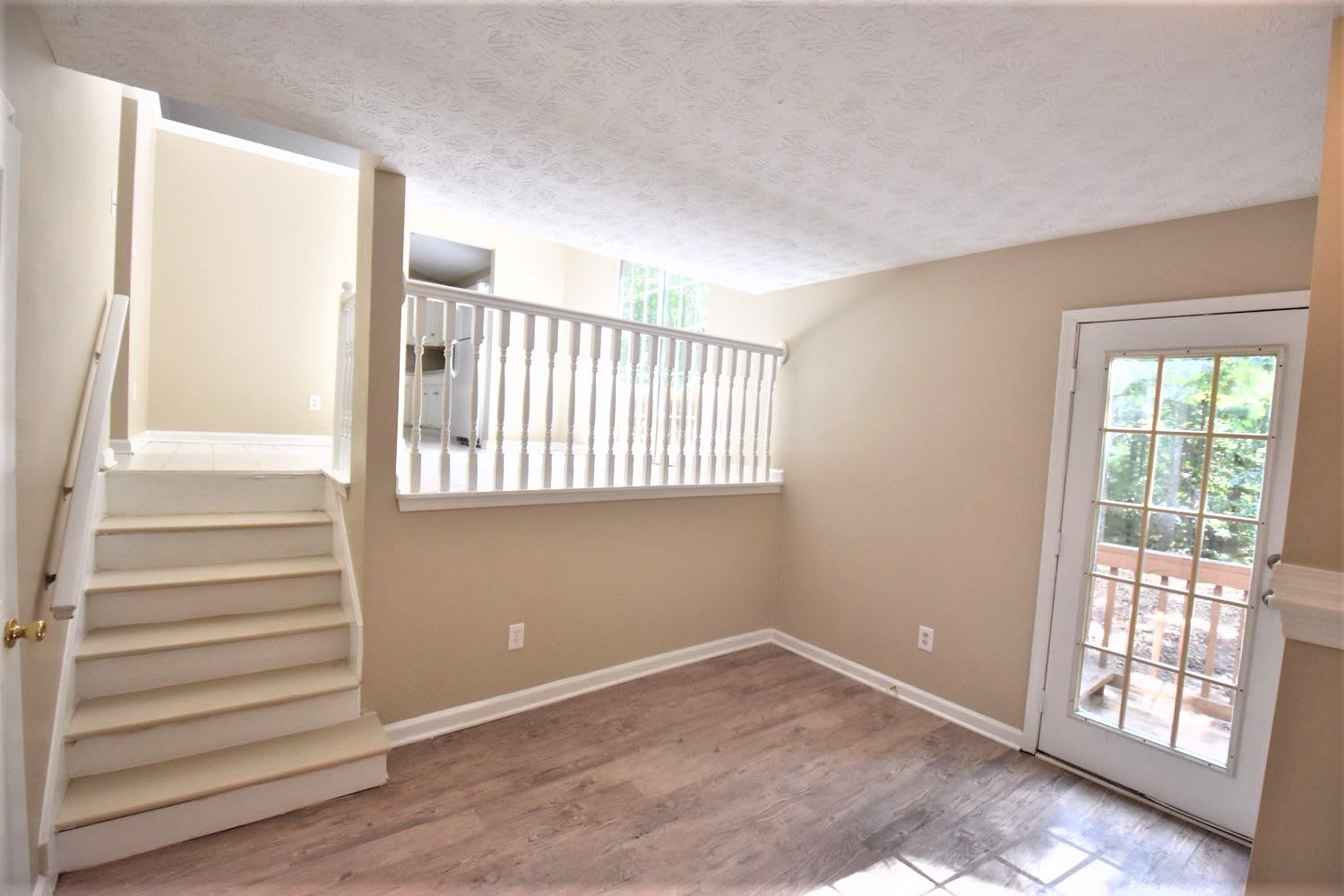 112 Old Hickory Pt photo 2